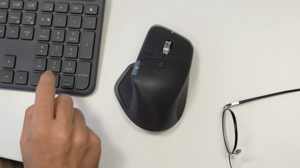 La Logitech MX Maxter 4.