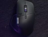 Esthétiquement, la Logitech MX Master 4 est très belle.