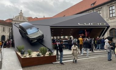Le stand Lucid au salon IAA de Munich // Source : Robin San Vicente pour Numerama