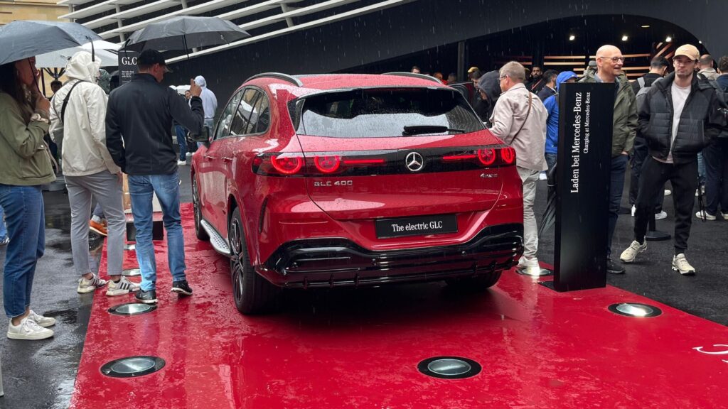 Le nouveau Mercedes GLC électrique à l'IAA de Munich // Source : Robin San Vicente pour Numerama Le nouveau Mercedes GLC électrique à l'IAA de Munich // Source : Robin San Vicente pour Numerama