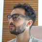 Les branches des Meta Ray-Ban Display sont un peu épaisses, mais le design est relativement normal. Les branches des Meta Ray-Ban Display sont un peu épaisses, mais le design est relativement normal.