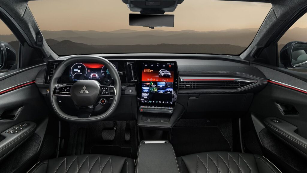 Mitsubishi a cloné le Renault Scénic électrique qui devient Eclipse Cross // Source : Mitsubishi Mitsubishi a cloné le Renault Scénic électrique qui devient Eclipse Cross // Source : Mitsubishi
