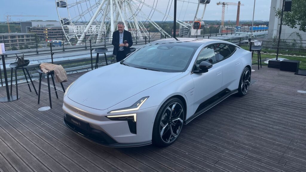 La Polestar 5 // Source : Robin San Vicente pour Numerama