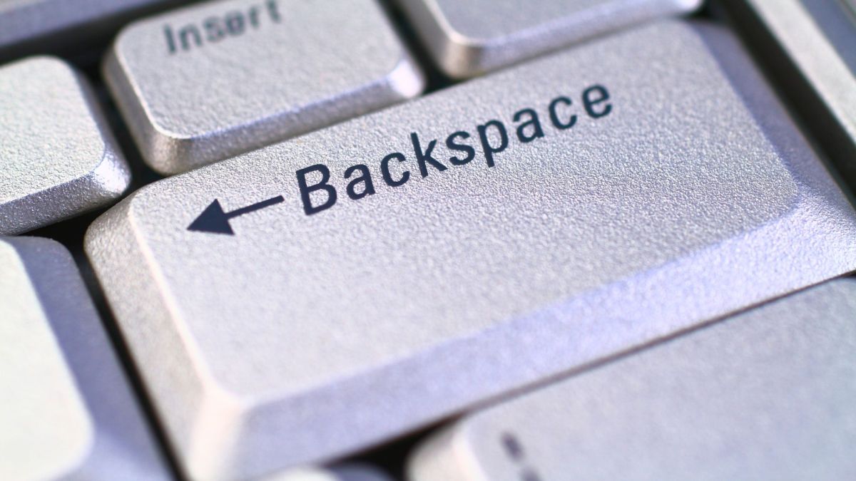 retour arrière backspace