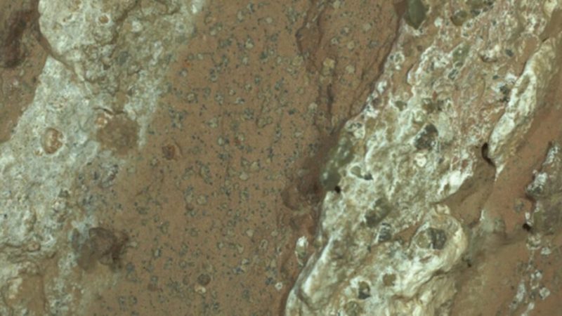 3 questions sur les « signes de vie » que la Nasa soupçonne avoir détecté sur Mars