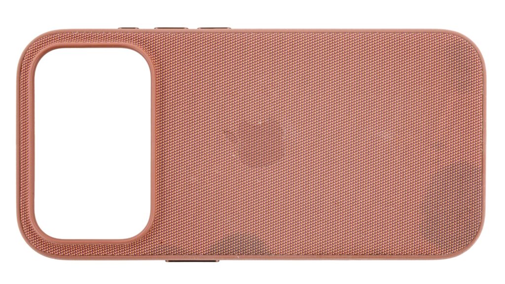 Pour avoir des tâches persistantes, il faut couper la coque avec un cutter pour détruire le revêtement