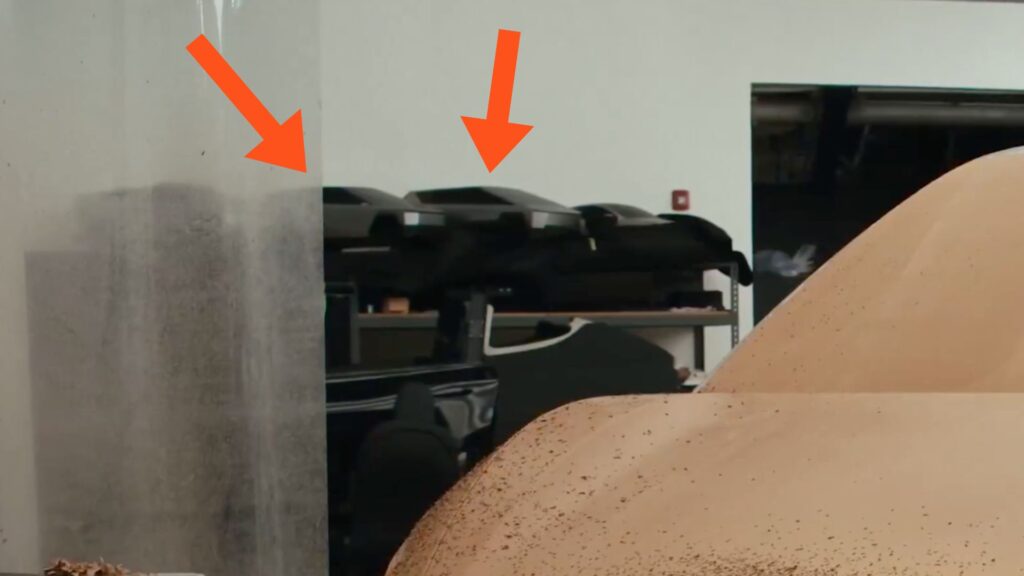 Des maquettes de versions inédites du Tesla Cybertruck ont fait surface // Source : Tesla via capture d'écran Des maquettes de versions inédites du Tesla Cybertruck ont fait surface // Source : Tesla via capture d'écran