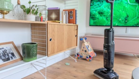 Tineco Floor One S7 Stretch Ultra // Source : Julien Cadot pour Numerama