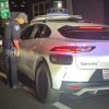 Des policiers de San Bruno en Califonie ont arrêté un taxi autonome de Waymo // Source : Police de San Bruno via Facebook