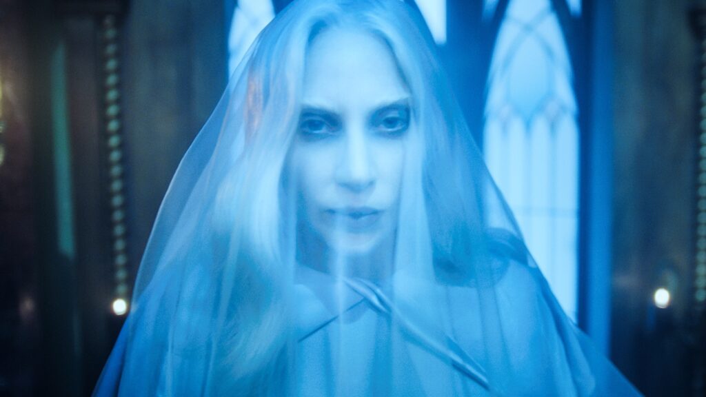 Lady Gaga fait littéralement pâle figure dans cette saison 2 // Source : Netflix