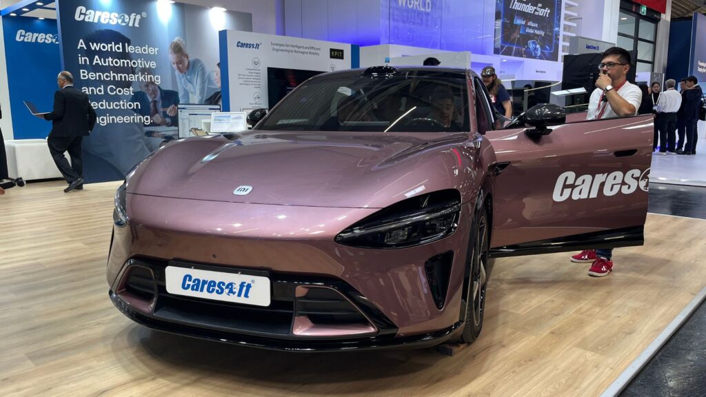 Un Xiaomi YU7 a été importé au salon IAA de Munich // Source : Robin San Vicente pour Numerama