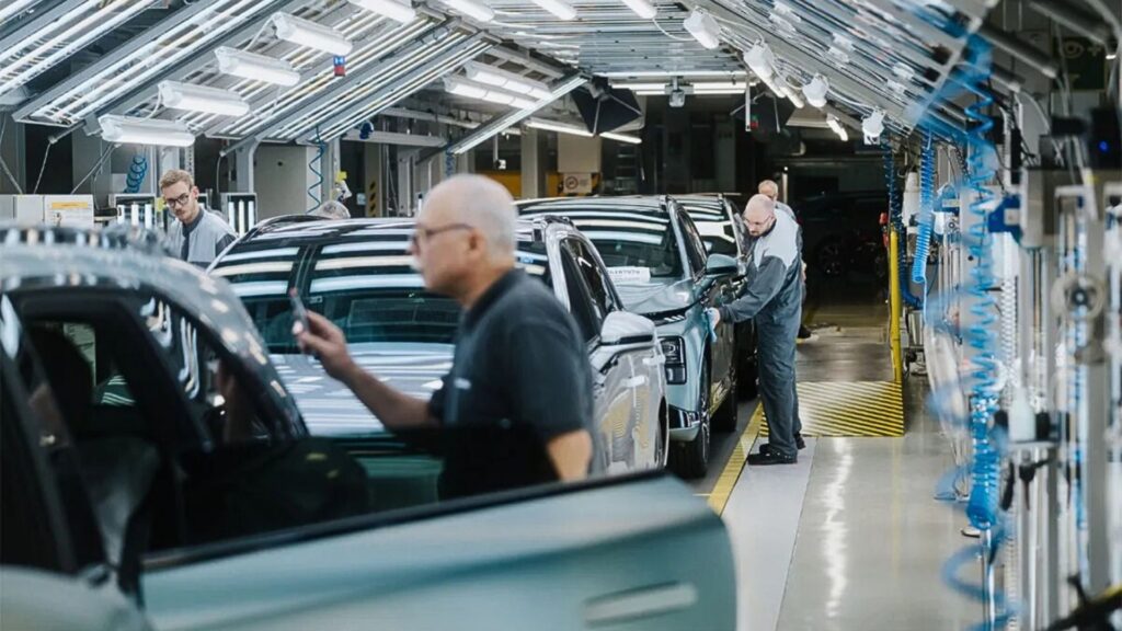 Xpeng va produire les G6 et G9 en Europe à l'usine Magna Steyr // Source : Xpeng Xpeng va produire les G6 et G9 en Europe à l'usine Magna Steyr // Source : Xpeng