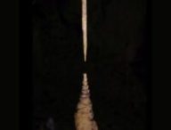 Une paire de stalactites et de stalagmites des grottes de Punkva, en Tchéquie. // Source : Piotr Szymczak