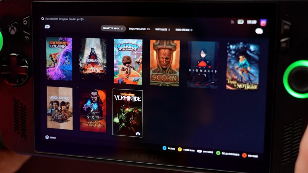 Asus Rog Xbox Ally X // Source : Alfred Tertrais pour Numerama Asus Rog Xbox Ally X // Source : Alfred Tertrais pour Numerama