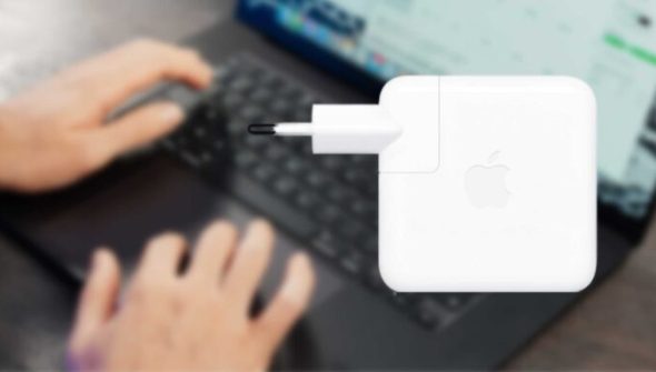 Chargeur Apple 70W // Source : Numerama