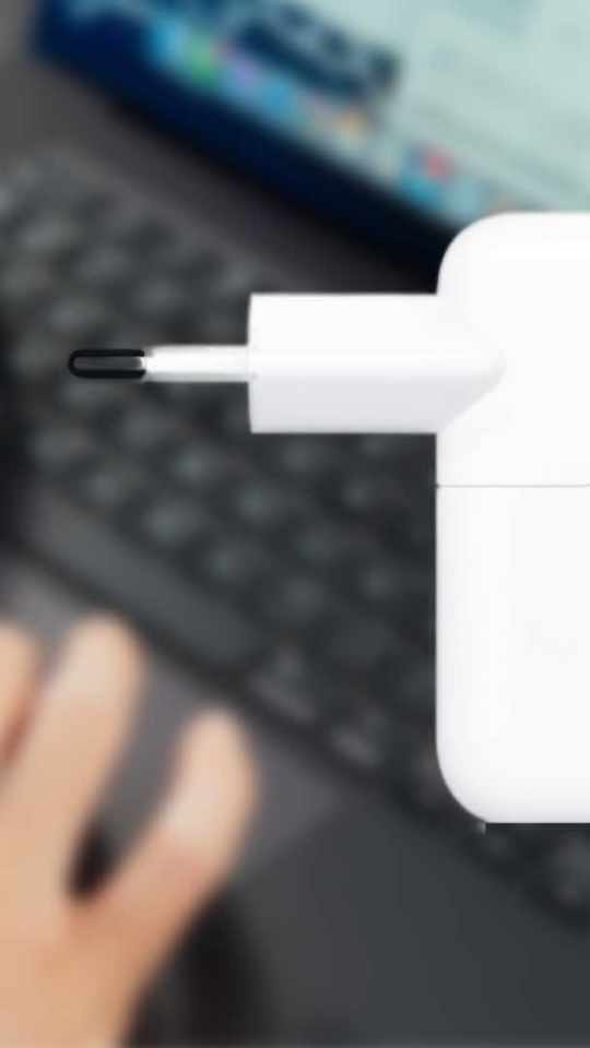 Chargeur Apple 70W // Source : Numerama