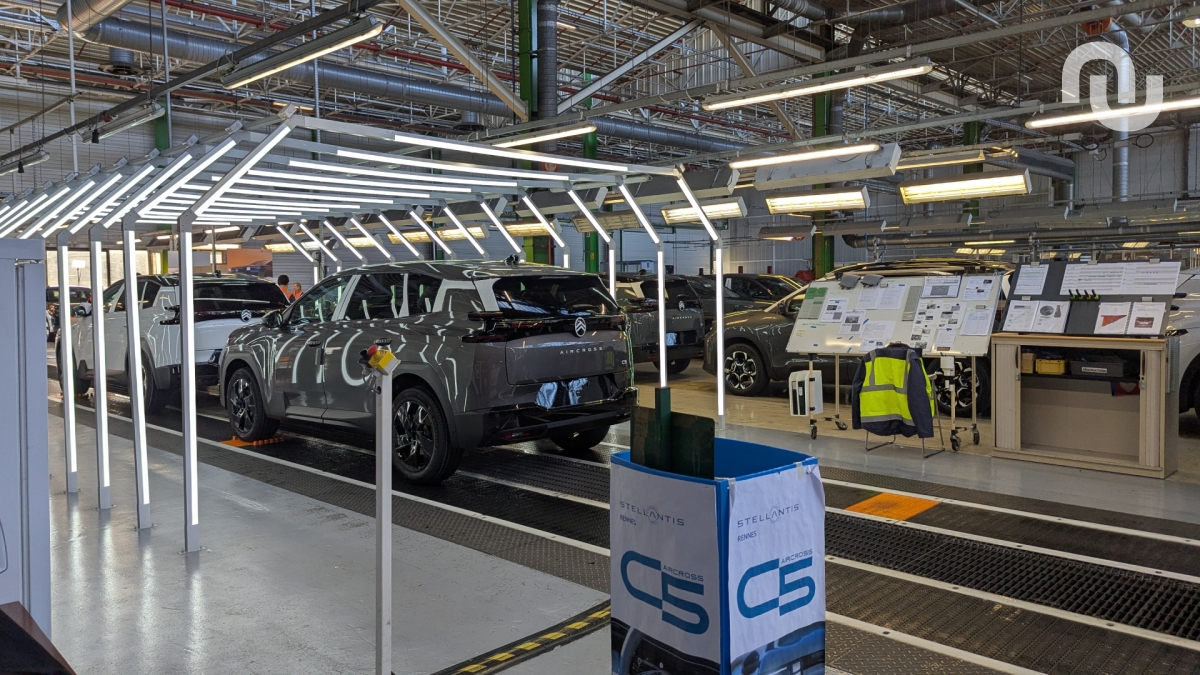 Production du Citroën C5 Aircross à l'usine de Rennes // Source : Raphaelle Baut pour Numerama Production du Citroën C5 Aircross à l'usine de Rennes // Source : Raphaelle Baut pour Numerama