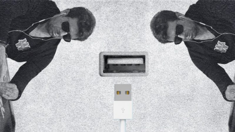 « Dès que la partie commence, on connait la main exacte de chaque joueur », un mélangeur de cartes piraté permet une vaste escroquerie au poker