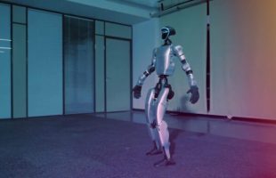 Le Unitree G1 embarque jusqu’à 43 moteurs d’articulation. // Source : Unitree Robotics