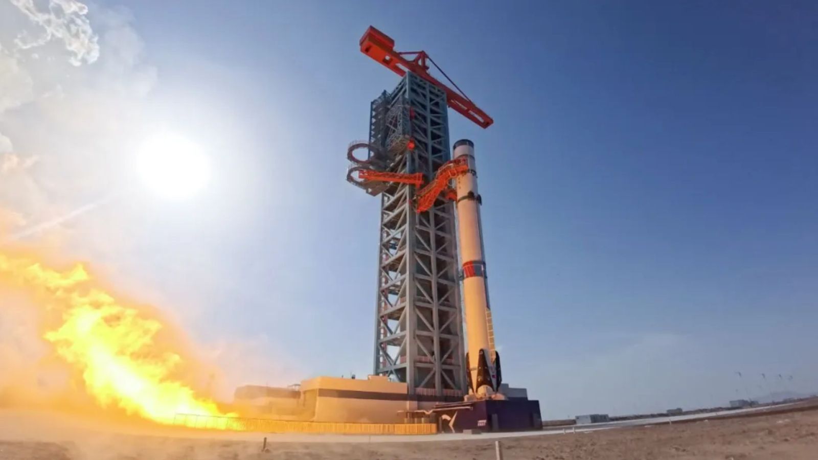 La premiÃ¨re fusÃ©e rÃ©utilisable chinoise allume ses moteurs avant le grand jour (vidÃ©o)