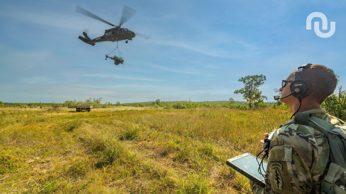 hélicoptère lockheed martin black hawk