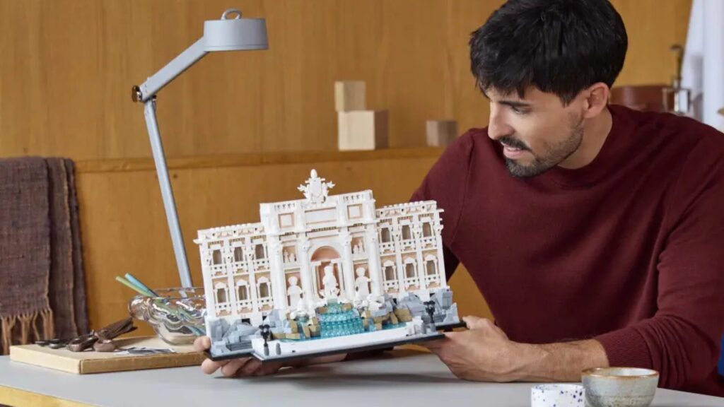 Lego la fontaine de Trevi // Source : Lego Lego la fontaine de Trevi // Source : Lego