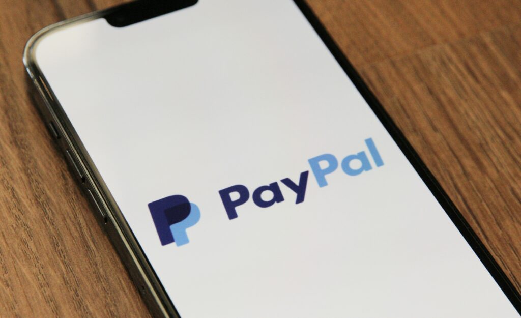 PayPal est une entreprise américaine de paiement en ligne.  // Source : Unsplash  PayPal est une entreprise américaine de paiement en ligne.  // Source : Unsplash