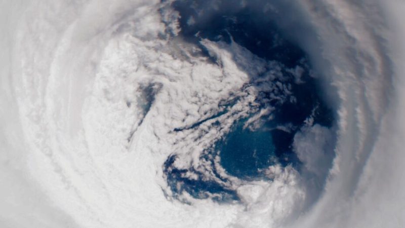 Cette image de l’ouragan Mélissa à son intensité maximale avant son arrivée en Jamaïque est terrifiante