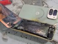 Pixel 10 Pro Fold. // Source : JerryRigEverything