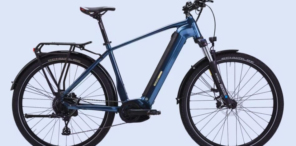 stilus e-touring // Source : Decathlon