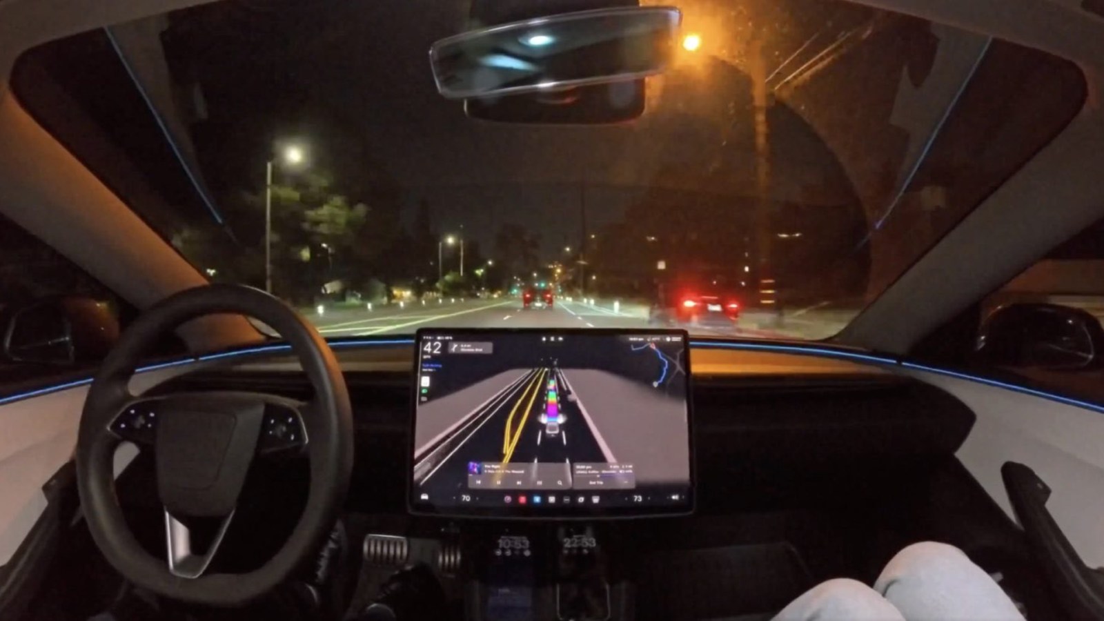 Le mode Â«Â Mad MaxÂ Â» de Tesla pousse-t-il le bouchon trop loinÂ ?