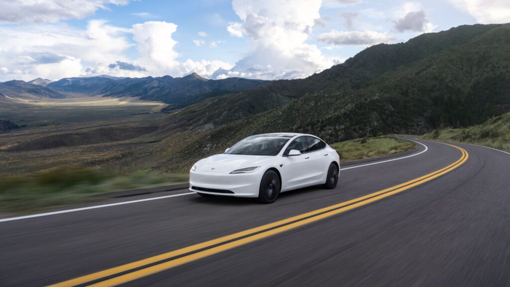 La nouvelle Tesla Model 3 Standard (2025) // Source : Tesla