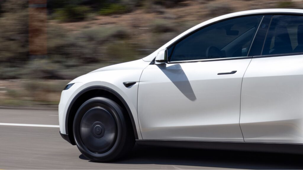 Le nouveau Tesla Model Y Standard (2025) // Source : Tesla