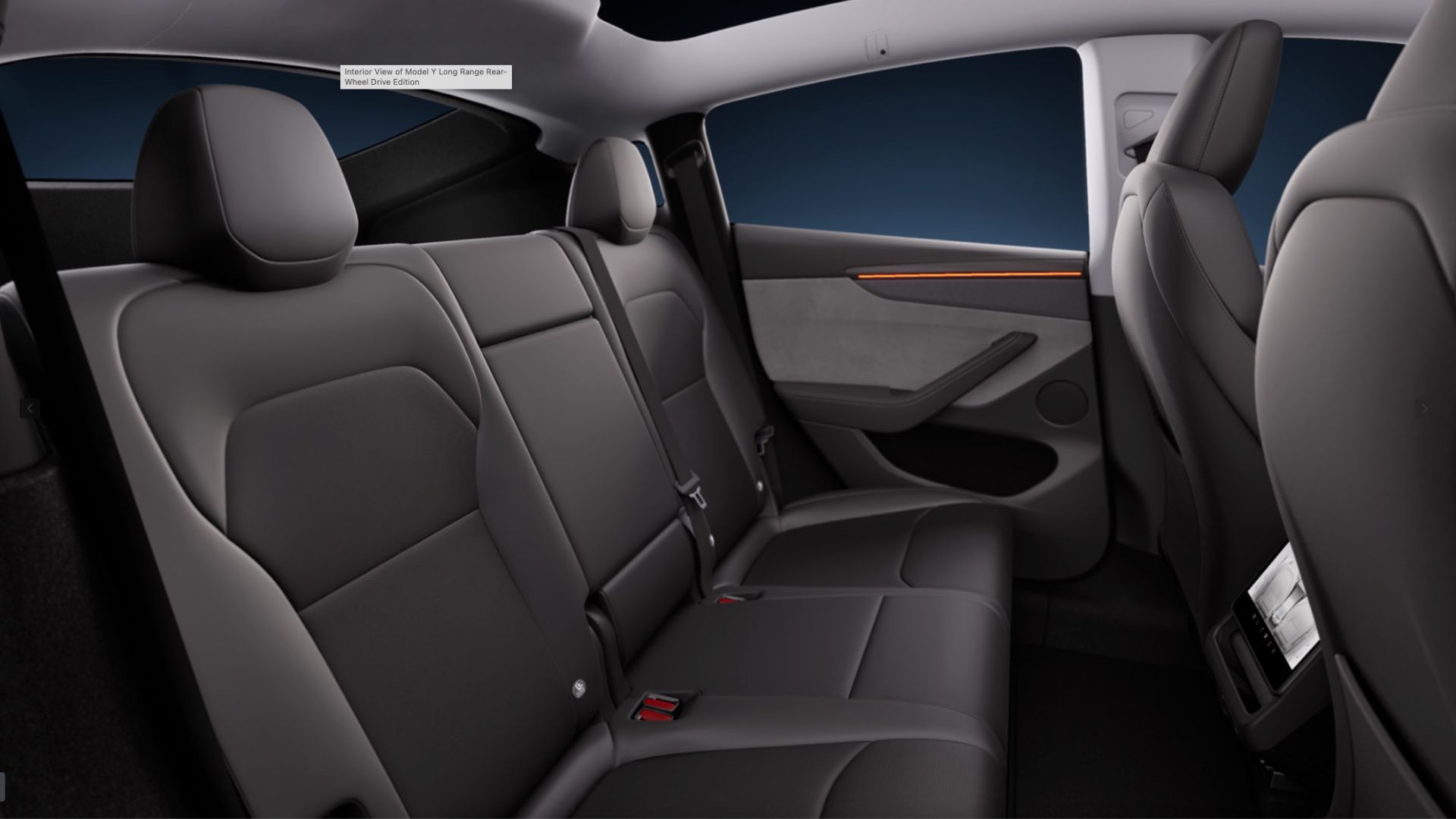 À l'arrière du Tesla Model Y Premium
