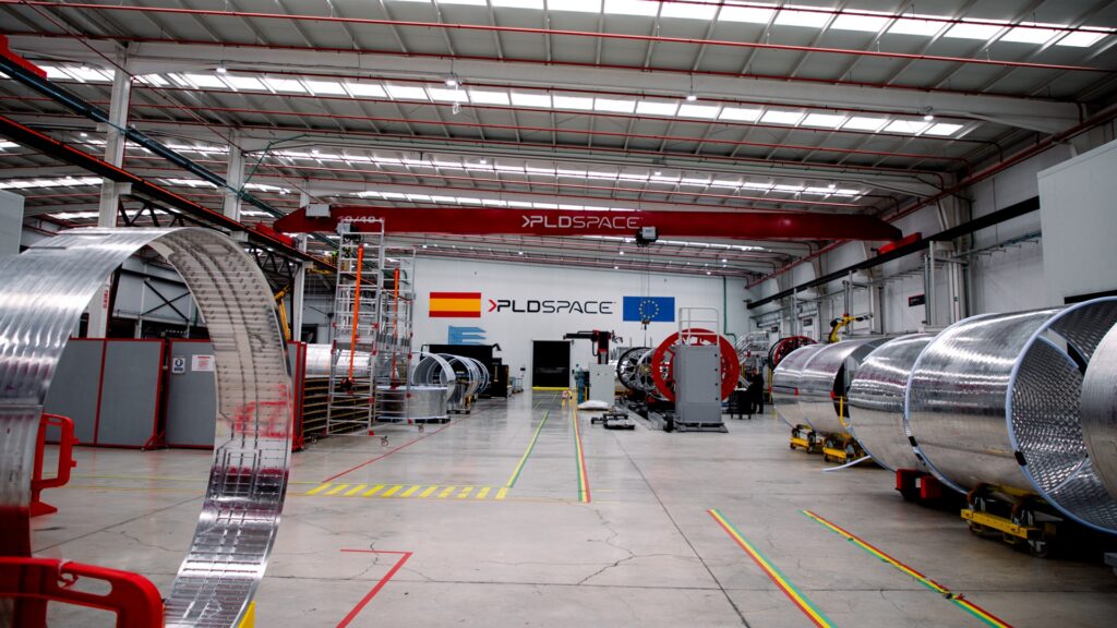 Atelier de PLD Space où sont conçus ou testés les moteurs. Atelier de PLD Space où sont conçus ou testés les moteurs.