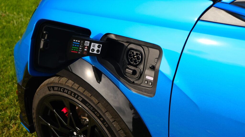 L'Alpine A290 à l'essai. // Source : Robin San Vicente pour Numerama L'Alpine A290 à l'essai. // Source : Robin San Vicente pour Numerama