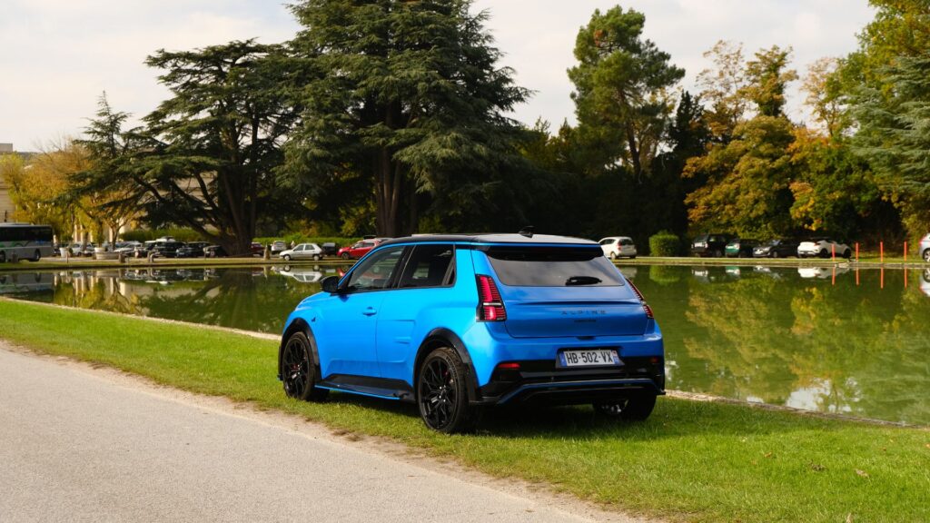 L'Alpine A290 à l'essai. // Source : Robin San Vicente pour Numerama L'Alpine A290 à l'essai. // Source : Robin San Vicente pour Numerama