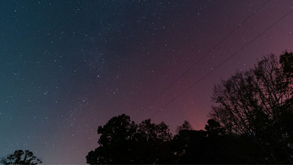 Aurores boréales photographiées depuis la Géorgie. // Source : Flickr/CC/Stephen Rahn (photo recadrée)