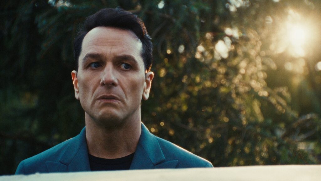 beast-in-me-matthew-rhys