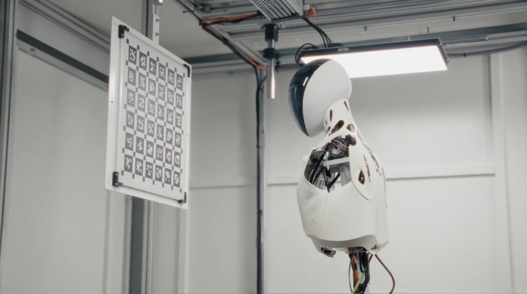 IRON dispose d'une colonne vertébrale biomimétique // Source : XPeng