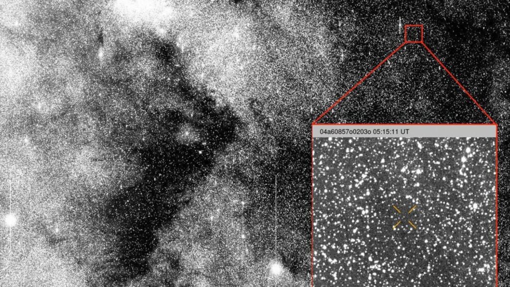 Observation de la comète 3I/ATLAS lors de sa découverte. // Source : ATLAS/University of Hawaii/NASA (image recadrée) Observation de la comète 3I/ATLAS lors de sa découverte. // Source : ATLAS/University of Hawaii/NASA (image recadrée)