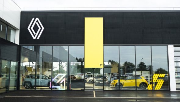 Concession Renault // Source : Renault