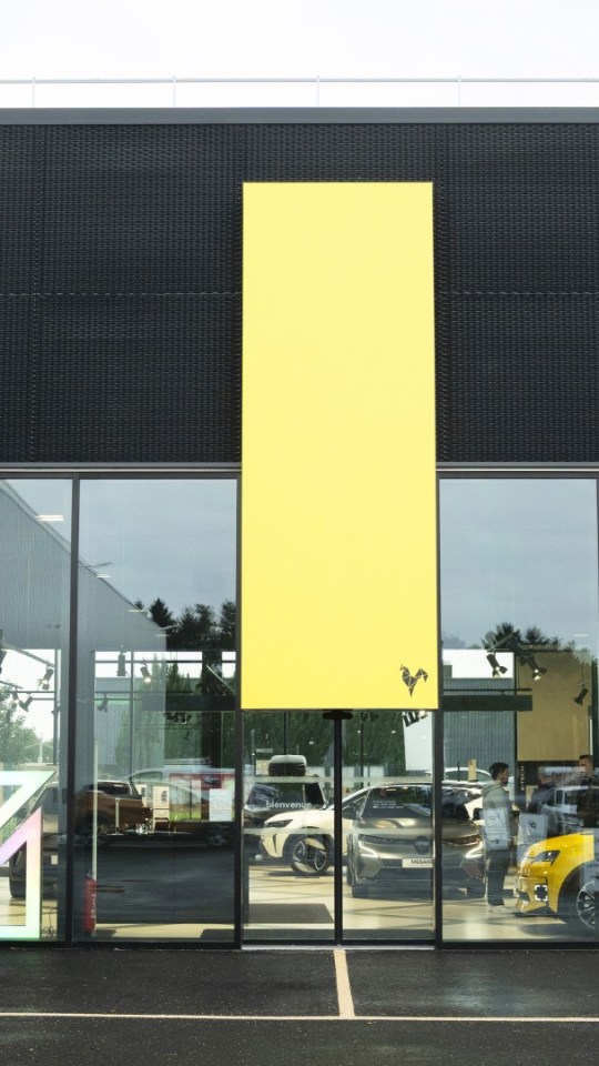 Concession Renault // Source : Renault