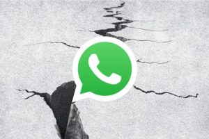 Faille Whatsapp // Source : Montage Numerama Faille Whatsapp // Source : Montage Numerama