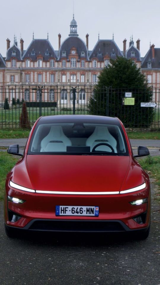Le Tesla Model Y Performance (2025) à l'essai. // Source : Robin San Vicente pour Numerama