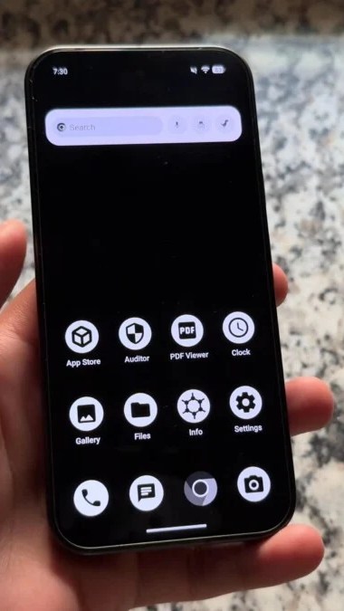 GrapheneOS. // Source : GrapheneOS