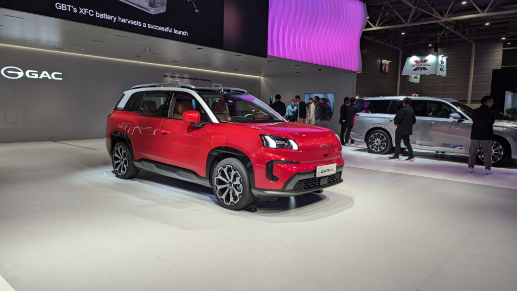 GAC AION V au Mondial de Paris 2024 // Source : Raphaelle Baut pour Numerama