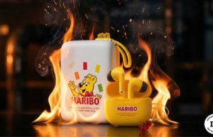 Les accessoires Haribo en feu. // Source : Image générée par Nano Banana Pro