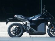 La première moto électrique de Honda : la WN7. // Source : Honda Moto La première moto électrique de Honda : la WN7. // Source : Honda Moto