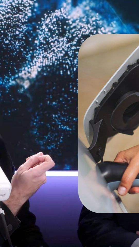 Le porte-parole de l'association 40 Millions d'Automobilistes, Pierre Chasseray, a tenu des propos discutables sur la recharge des voitures électriques. // Source : Montage par Robin San Vicente pour Numerama Le porte-parole de l'association 40 Millions d'Automobilistes, Pierre Chasseray, a tenu des propos discutables sur la recharge des voitures électriques. // Source : Montage par Robin San Vicente pour Numerama